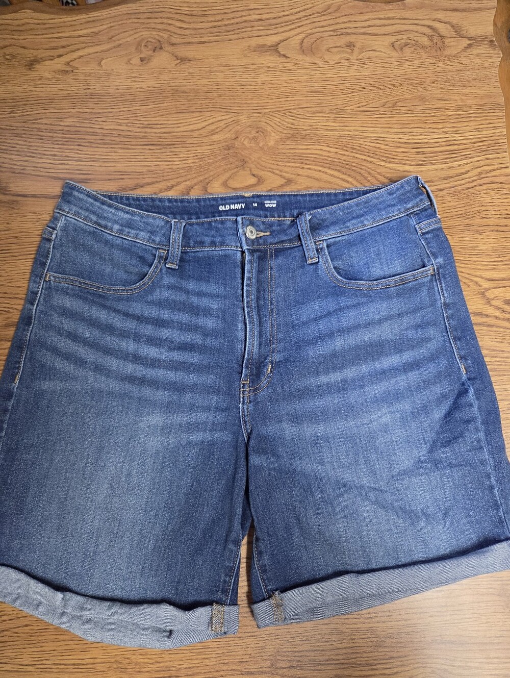 Old Navy Dark Wash Denim Roll-Cuff Shorts Size 14